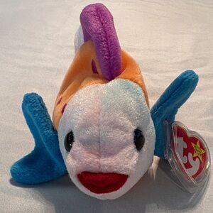 Ty “Lips” Beanie Baby Plush